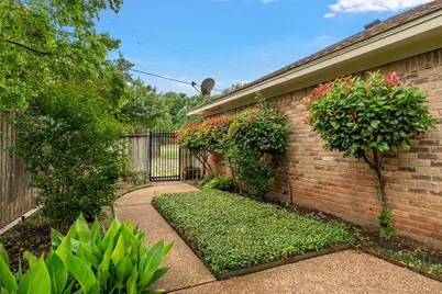 9920 Sandalwood Drive, Woodway, TX 76712 - Photo 29