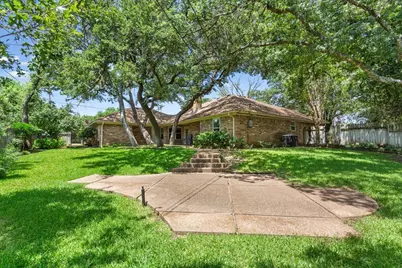 9920 Sandalwood Drive, Woodway, TX 76712 - Photo 39