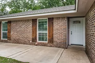 812 Ridgeway Rd, Joshua, TX 76058 - Photo 3