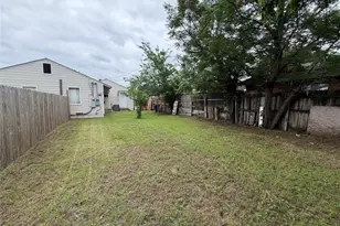 2125 Grayson Ave, Fort Worth, TX 76106 - Photo 13