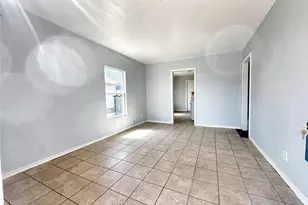 2125 Grayson Ave, Fort Worth, TX 76106 - Photo 3