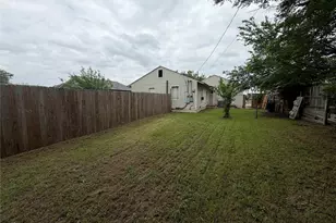 2125 Grayson Ave, Fort Worth, TX 76106 - Photo 11