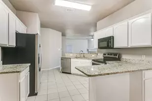9705 Hedge Bell Dr, McKinney, TX 75072 - Photo 15