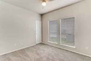 9705 Hedge Bell Dr, McKinney, TX 75072 - Photo 11