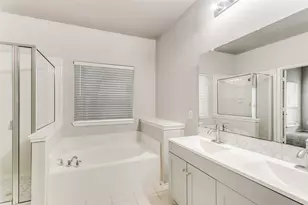 9705 Hedge Bell Dr, McKinney, TX 75072 - Photo 9