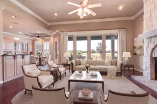 9520 Nutcracker Ct, Granbury, TX 76049 - Photo 11