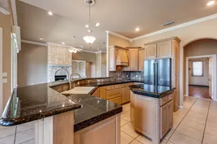 9520 Nutcracker Ct, Granbury, TX 76049 - Photo 17