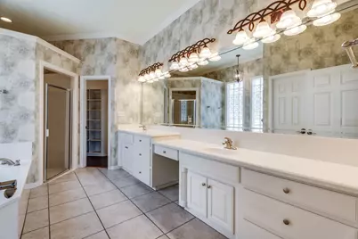 9520 Nutcracker Court, Granbury, TX 76049 - Photo 21