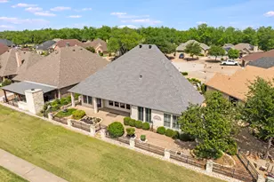 9520 Nutcracker Ct, Granbury, TX 76049 - Photo 35