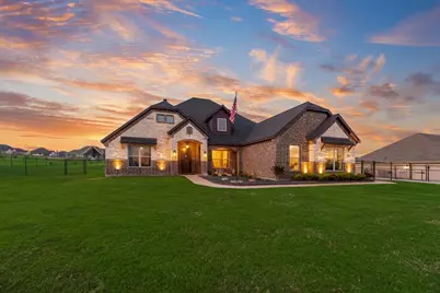 252 Agua Linda Drive, Godley, TX 76044 - Photo 9
