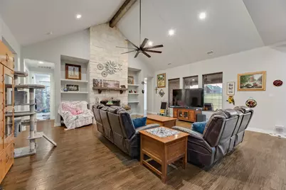 252 Agua Linda Drive, Godley, TX 76044 - Photo 17