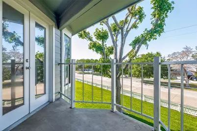 630 W Canty Street #B6, Dallas, TX 75208 - Photo 25