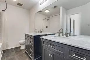 630 W Canty St, Dallas, TX 75208 - Photo 17