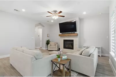 7217 Mantle Ridge Drive, Fort Worth, TX 76179 - Photo 7