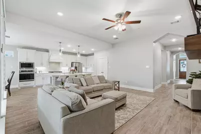 7217 Mantle Ridge Drive, Fort Worth, TX 76179 - Photo 7