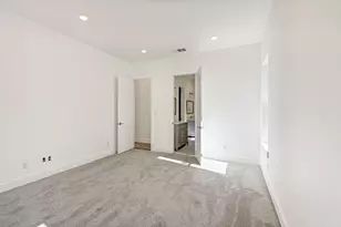 1611 Oak St, McKinney, TX 75069 - Photo 11