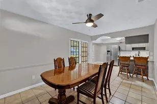 3205 McCollum St, Irving, TX 75061 - Photo 9