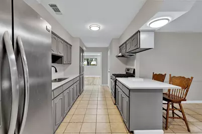 3205 McCollum Street, Irving, TX 75061 - Photo 7