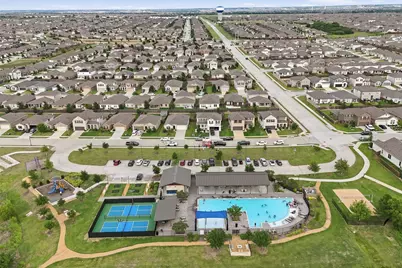1810 Aslynn Circle, Aubrey, TX 76227 - Photo 31
