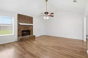 209 Blue Ridge Trail, Saginaw, TX 76179 - Photo 5