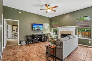 2609 Creekside Way, Highland Village, TX 75077 - Photo 7