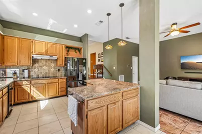 2609 Creekside Way, Highland Village, TX 75077 - Photo 13