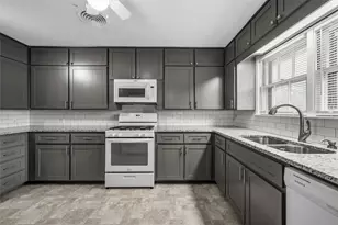 4701 Edmond Ave, Waco, TX 76710 - Photo 9