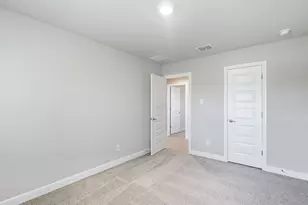 1450 Canterbury Trl, DeSoto, TX 75115 - Photo 13