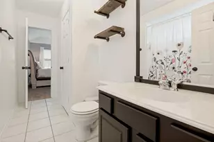 2456 Whispering Breeze Dr, Grand Prairie, TX 75050 - Photo 19