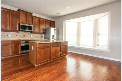2557 Jacobson Drive, Lewisville, TX 75067 - Photo 3