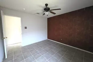 959 Aaron Dr, Burleson, TX 76028 - Photo 11