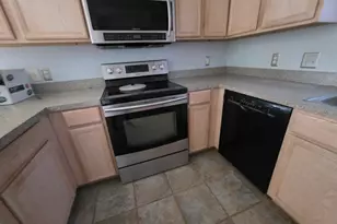 959 Aaron Dr, Burleson, TX 76028 - Photo 5