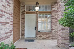 6718 Silver Sage Dr, Fort Worth, TX 76137 - Photo 3