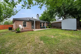 653 Ozark Ave, Burleson, TX 76028 - Photo 27