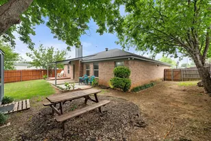 653 Ozark Ave, Burleson, TX 76028 - Photo 29