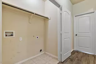 345 Orbit Dr, Lavon, TX 75166 - Photo 13