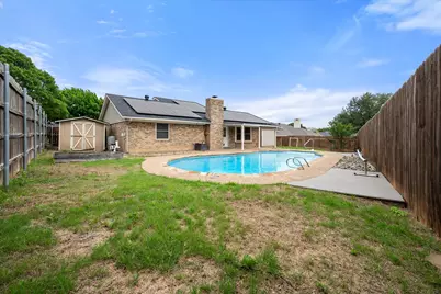 213 Meadowhill Drive, Benbrook, TX 76126 - Photo 29