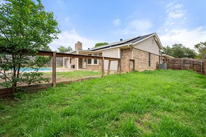 213 Meadowhill Drive, Benbrook, TX 76126 - Photo 31