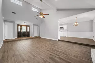 213 Meadowhill Dr, Benbrook, TX 76126 - Photo 11