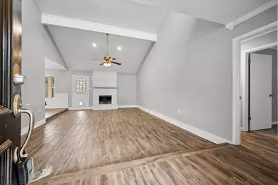 213 Meadowhill Drive, Benbrook, TX 76126 - Photo 9