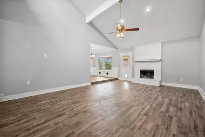 213 Meadowhill Drive, Benbrook, TX 76126 - Photo 9