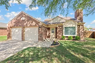 2621 Bayberry Ln, Euless, TX 76039 - Photo 39