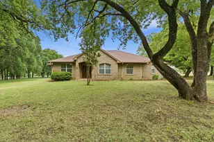 1596 Co Rd 510, Stephenville, TX 76401 - Photo 3