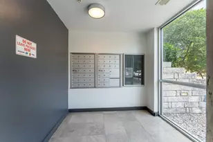 4040 N Hall St, Dallas, TX 75219 - Photo 31