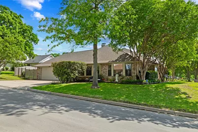 6004 Lakehurst Drive, Arlington, TX 76016 - Photo 5