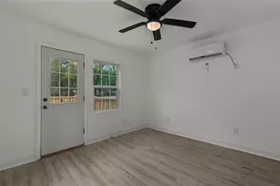 109 W Sedberry, Jefferson, TX 75657 - Photo 23