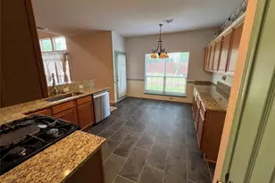 10012 Long Rifle Dr, Fort Worth, TX 76108 - Photo 9