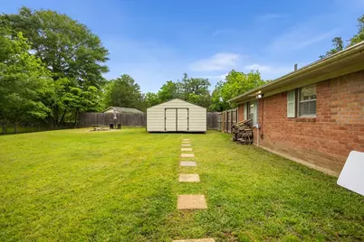 2304 Kaynell Drive, Henderson, TX 75654 - Photo 7