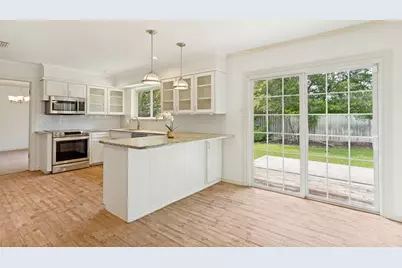 4128 Coral Circle, Benbrook, TX 76126 - Photo 13