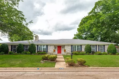 4128 Coral Circle, Benbrook, TX 76126 - Photo 1
